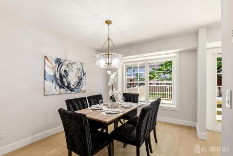 273 Edgeware Court Franklin Twsp NJ 08873