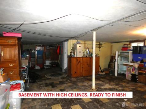 633 S Lincoln Avenue S Woodbridge Proper NJ 07095