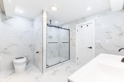 130 Hardenburg Lane East Brunswick NJ 08816