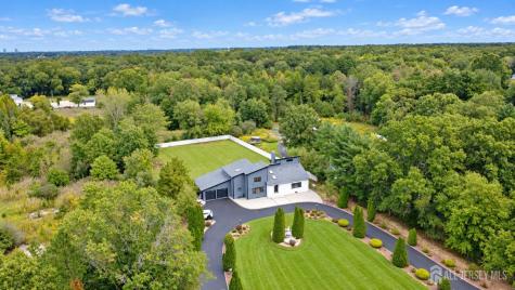 130 Hardenburg Lane East Brunswick NJ 08816