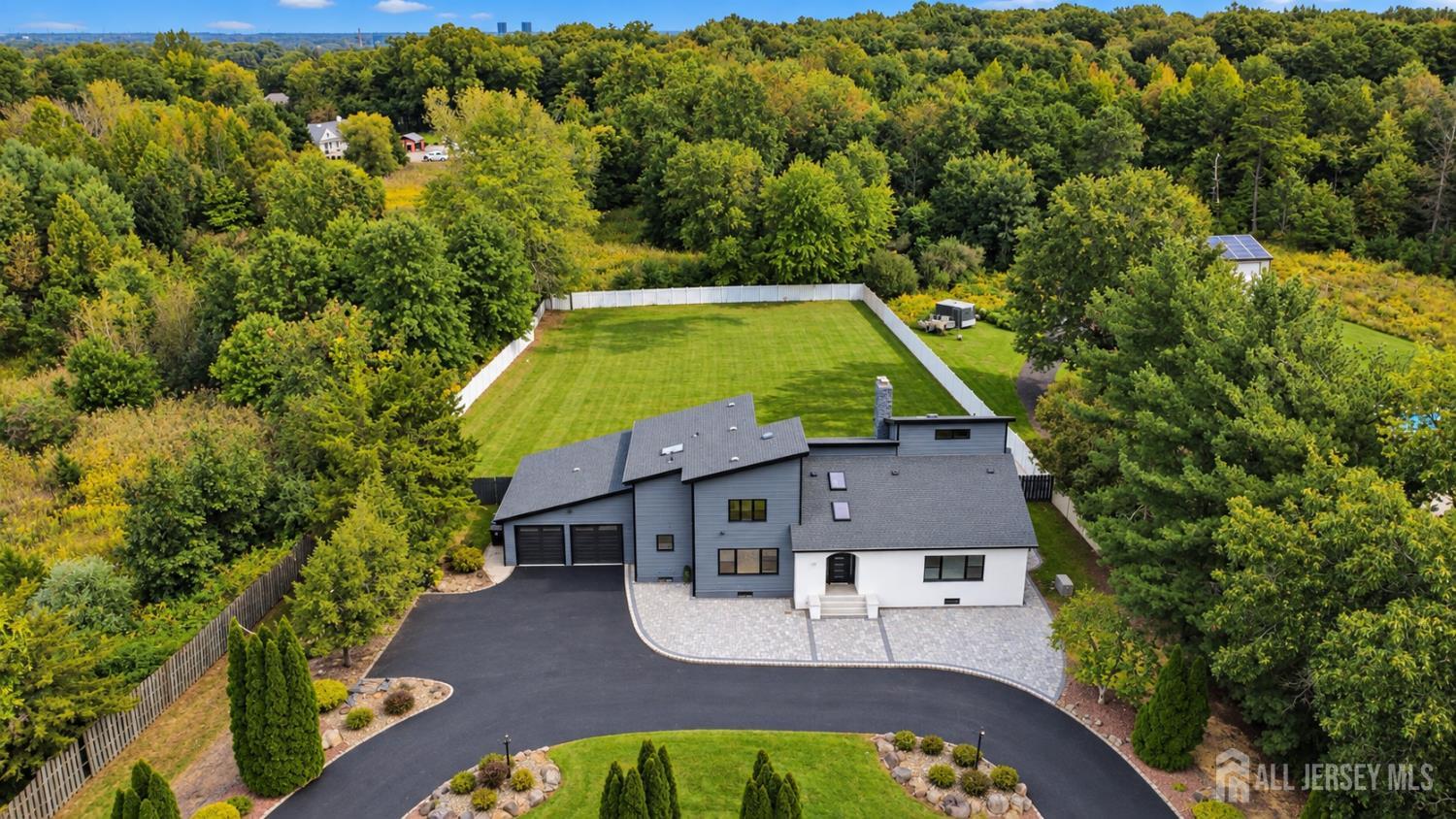 130 Hardenburg Lane East Brunswick NJ 08816