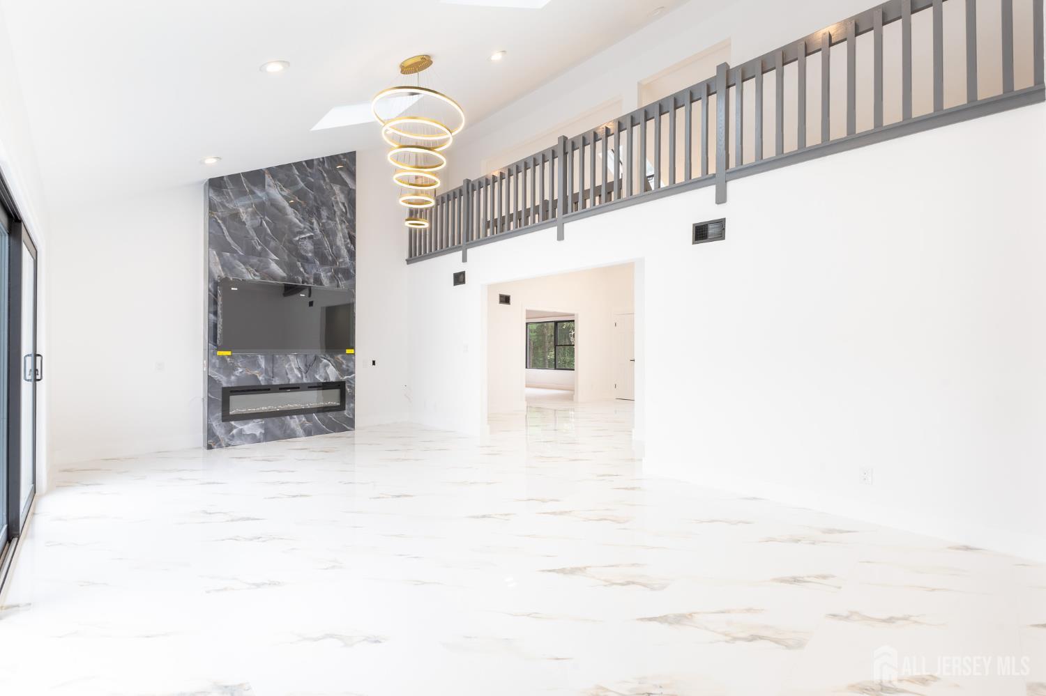 130 Hardenburg Lane East Brunswick NJ 08816