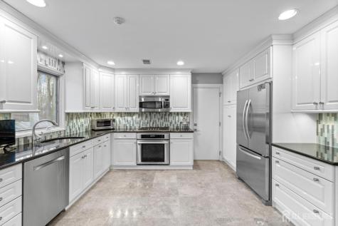 8 Willow Ridge Court Old Bridge NJ 08857