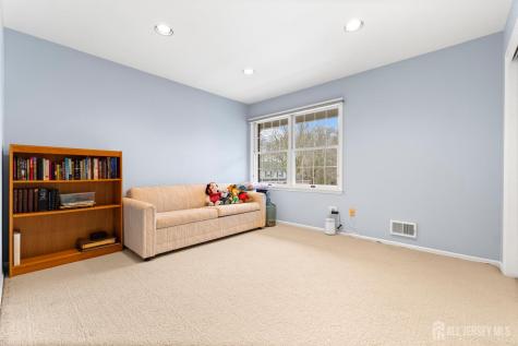 8 Willow Ridge Court Old Bridge NJ 08857