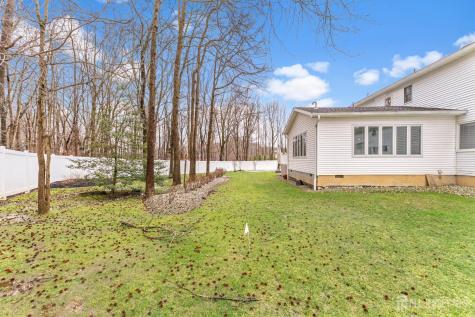 8 Willow Ridge Court Old Bridge NJ 08857