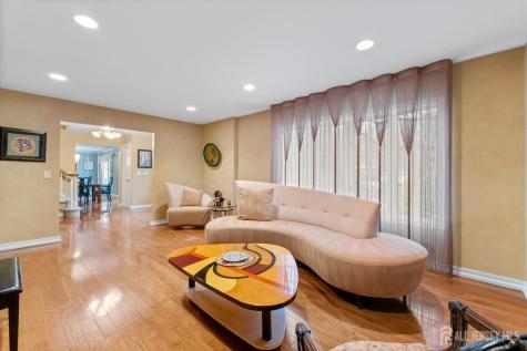 8 Willow Ridge Court Old Bridge NJ 08857