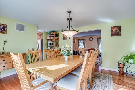 154 Dutton Street Franklin Twsp NJ 08873