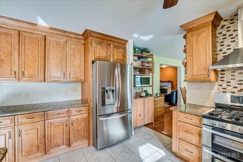 154 Dutton Street Franklin Twsp NJ 08873