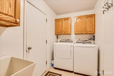 154 Dutton Street Franklin Twsp NJ 08873