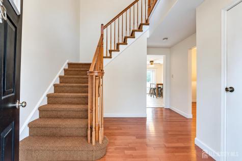 154 Dutton Street Franklin Twsp NJ 08873