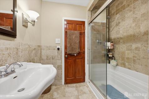 43 Sterling Road Franklin Twsp NJ 08540