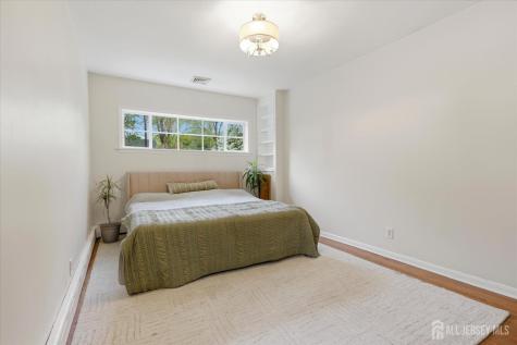 43 Sterling Road Franklin Twsp NJ 08540