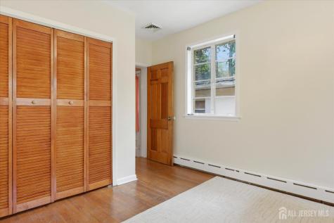 43 Sterling Road Franklin Twsp NJ 08540