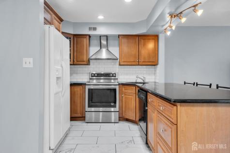 25 Paine Court East Brunswick NJ 08816