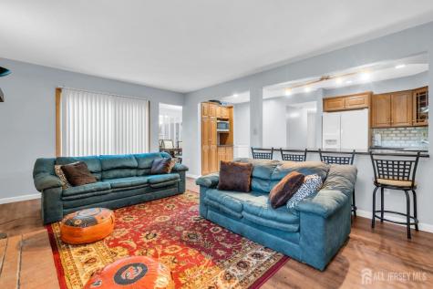 25 Paine Court East Brunswick NJ 08816