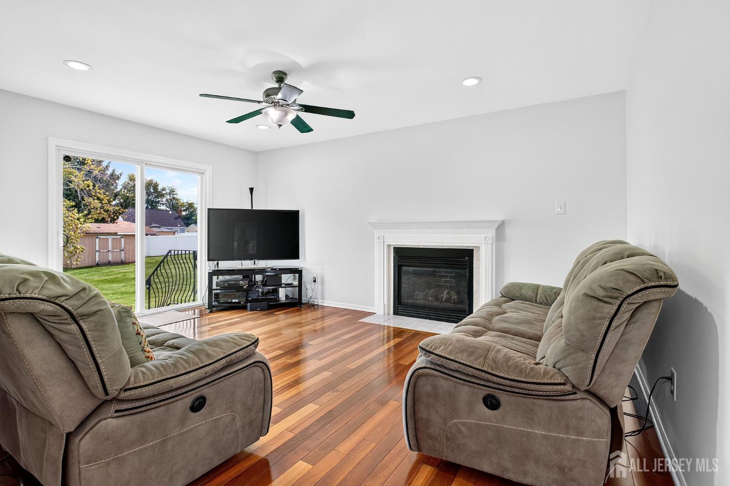 296 Remsen Avenue Avenel NJ 07001