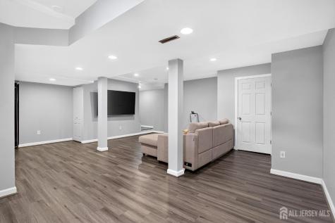 296 Remsen Avenue Avenel NJ 07001