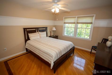 113 Woodmere Drive Sayreville NJ 08859