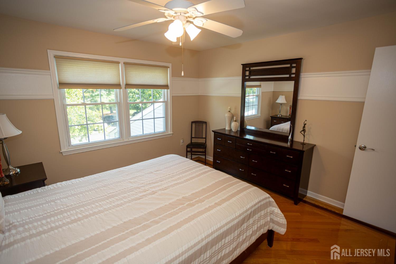 113 Woodmere Drive Sayreville NJ 08859
