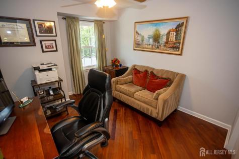 113 Woodmere Drive Sayreville NJ 08859