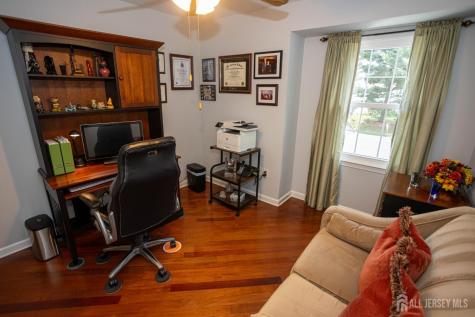 113 Woodmere Drive Sayreville NJ 08859
