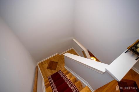 113 Woodmere Drive Sayreville NJ 08859