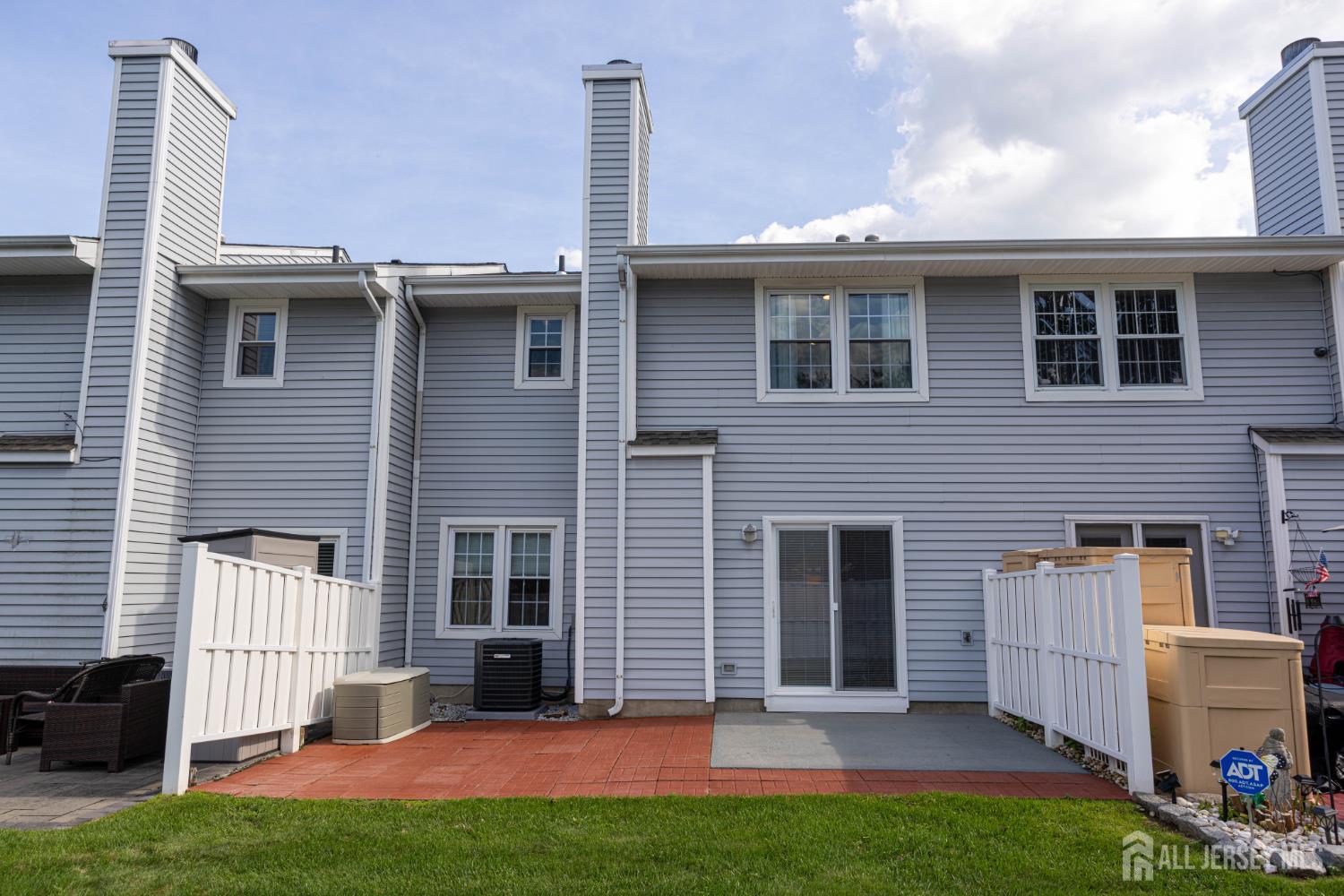 113 Woodmere Drive Sayreville NJ 08859