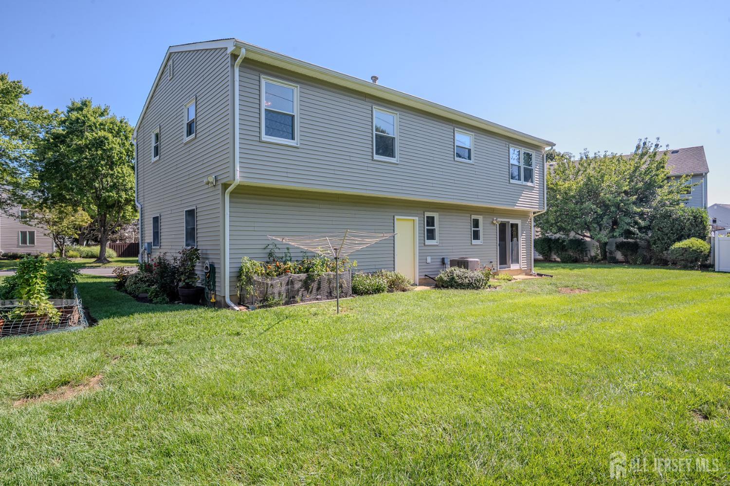 31 Pullman Loop South Brunswick NJ 08810