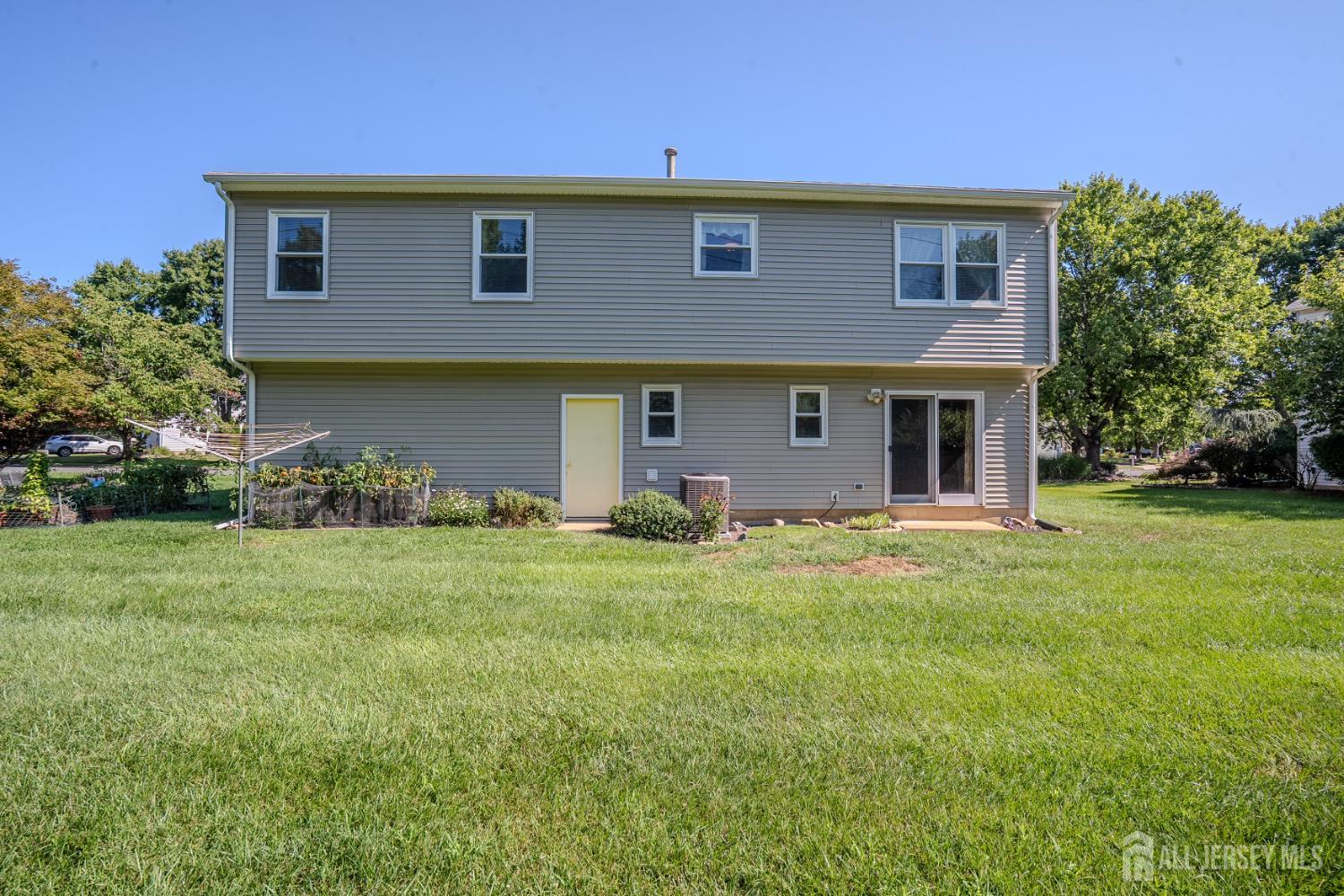 31 Pullman Loop South Brunswick NJ 08810