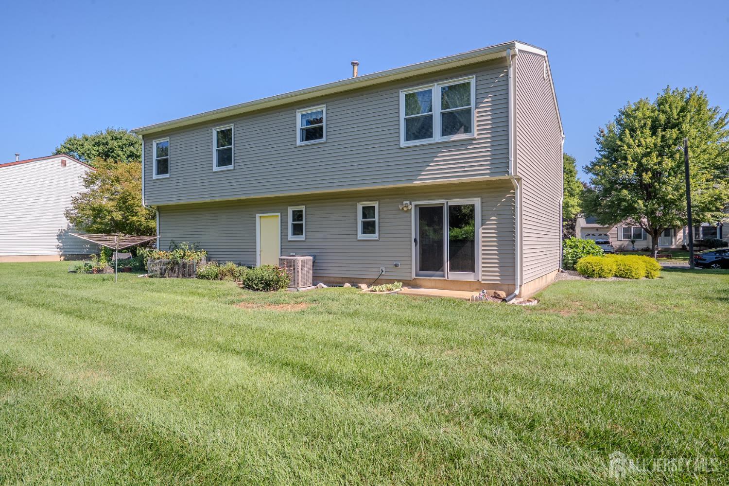 31 Pullman Loop South Brunswick NJ 08810