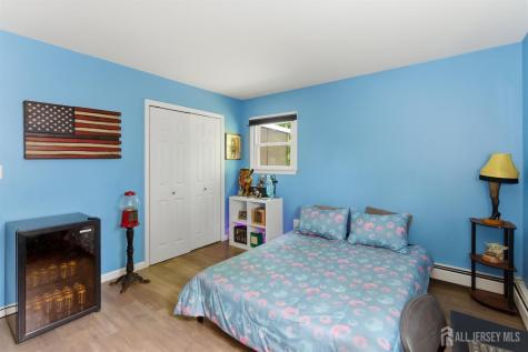 45 Kendall Drive Sayreville NJ 08859