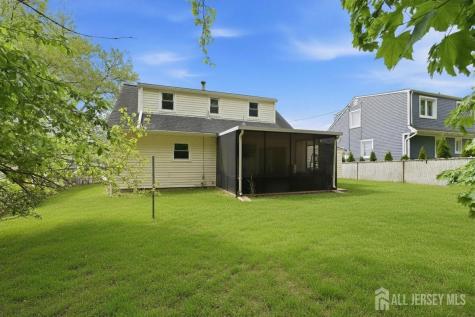45 Kendall Drive Sayreville NJ 08859
