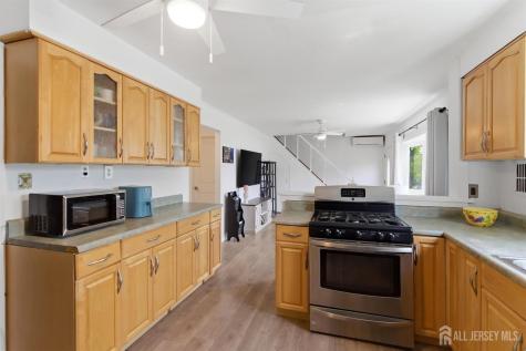 45 Kendall Drive Sayreville NJ 08859