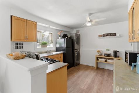 45 Kendall Drive Sayreville NJ 08859
