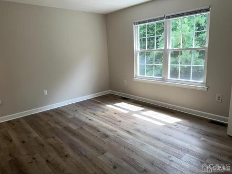 14 Albury Way North Brunswick NJ 08902