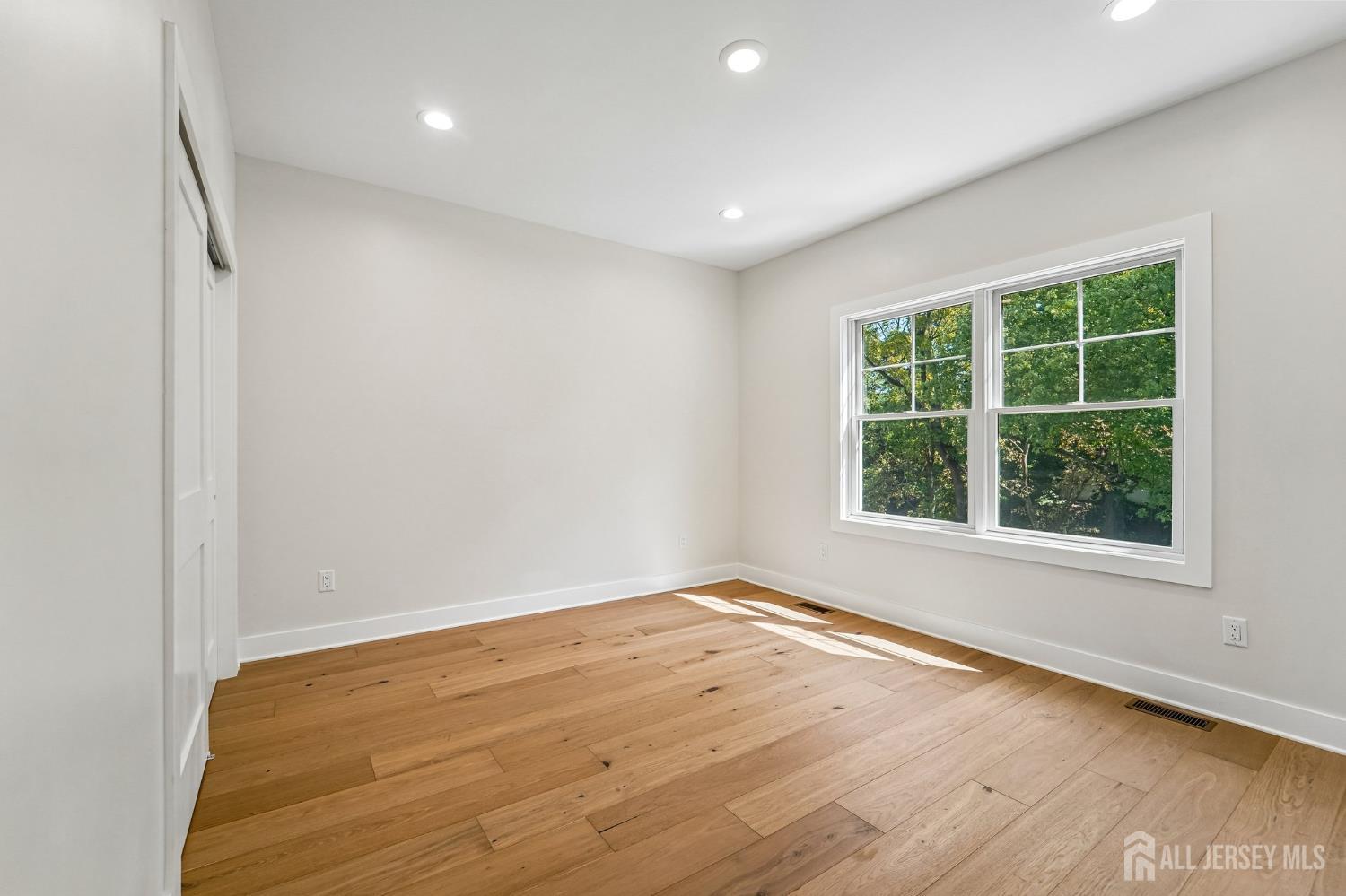 11 Scarlet Drive Piscataway NJ 08854