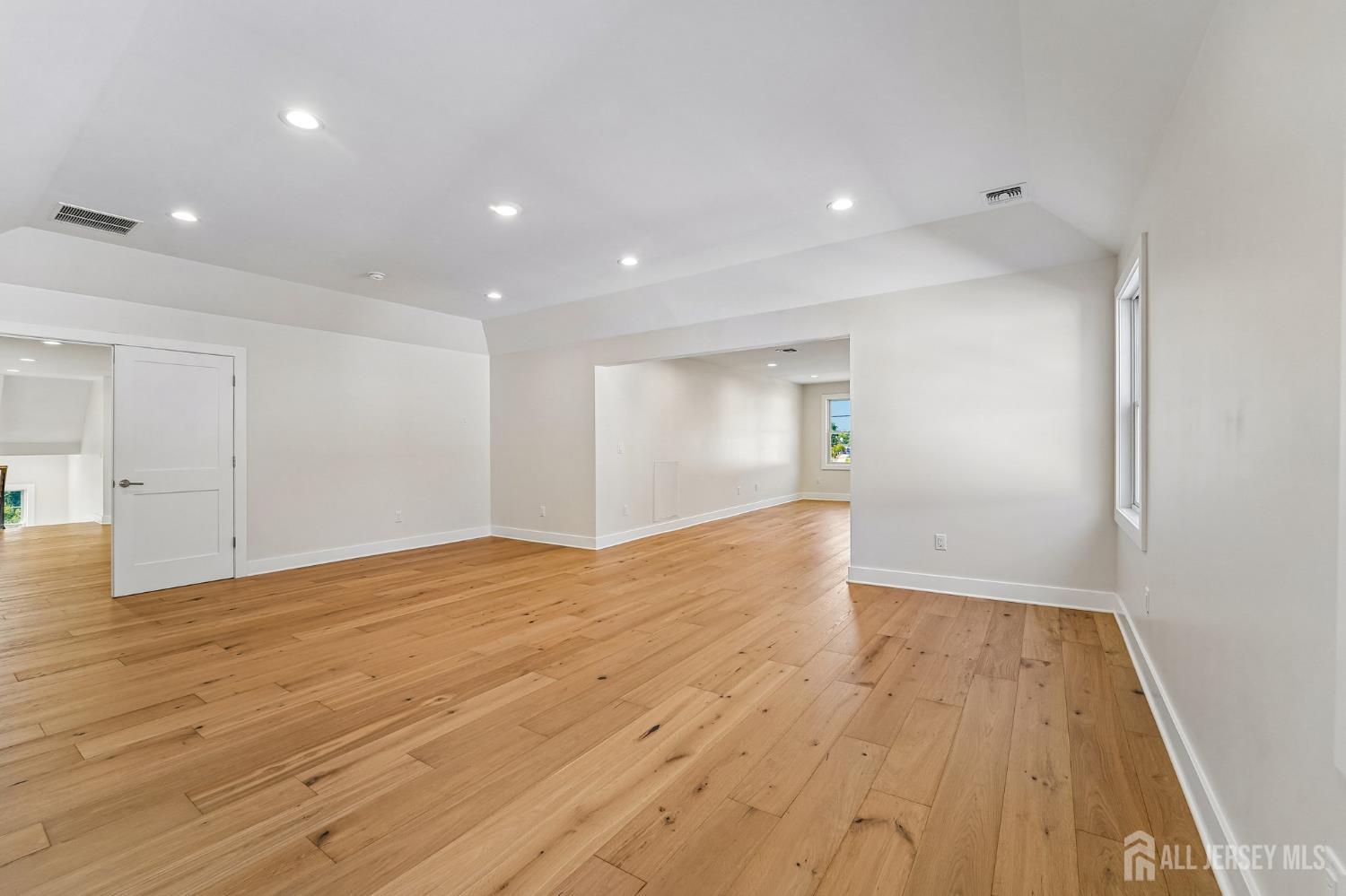 11 Scarlet Drive Piscataway NJ 08854