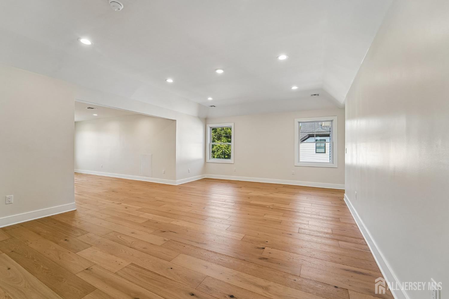11 Scarlet Drive Piscataway NJ 08854