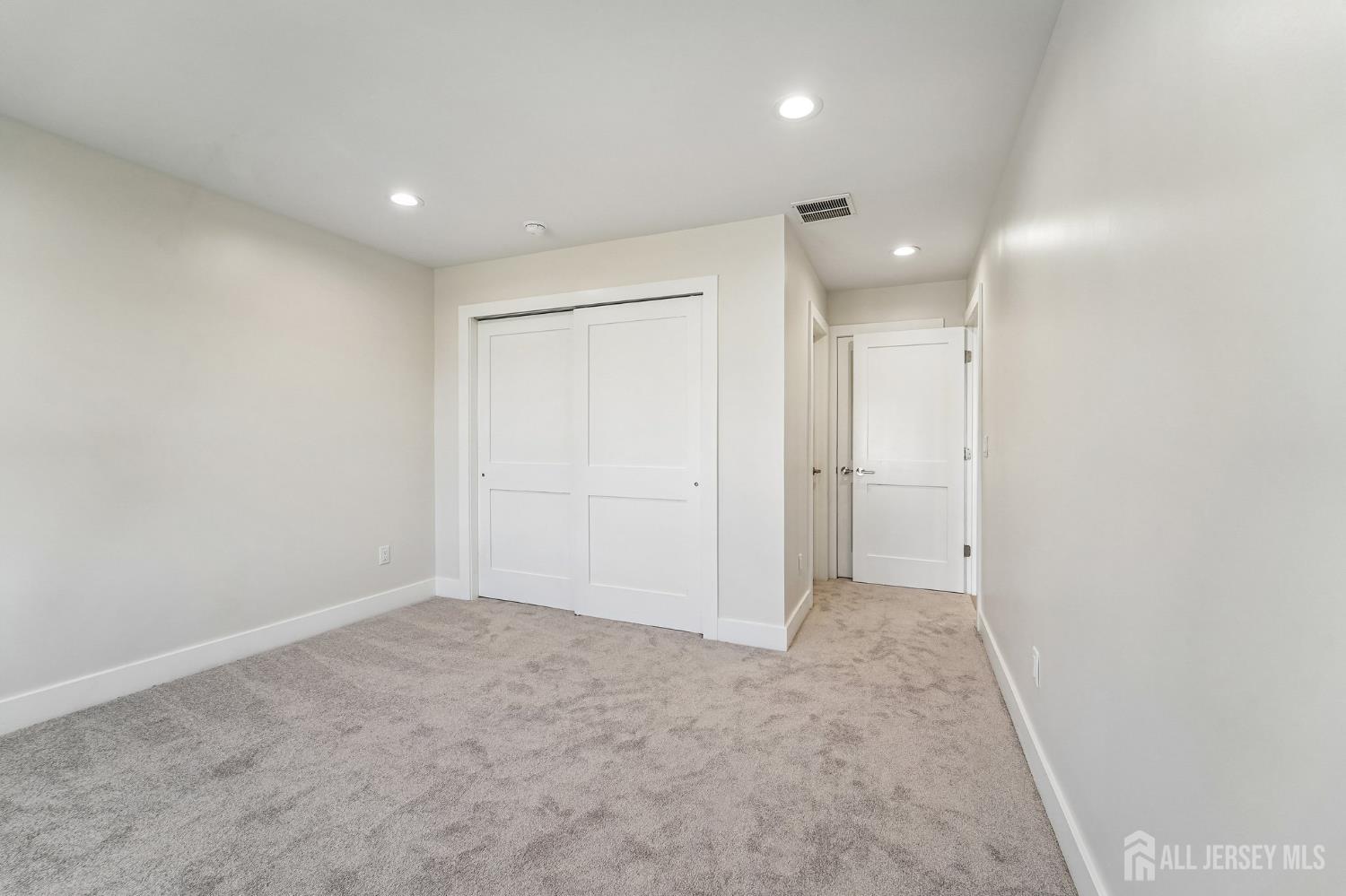 11 Scarlet Drive Piscataway NJ 08854