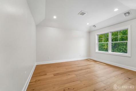 11 Scarlet Drive Piscataway NJ 08854