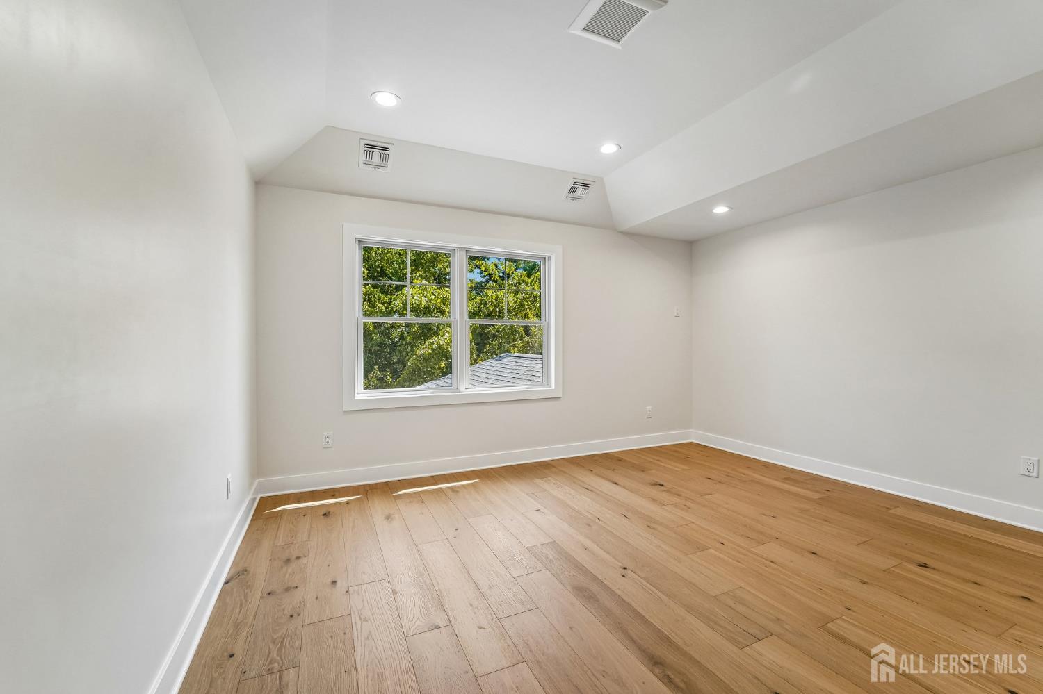 11 Scarlet Drive Piscataway NJ 08854