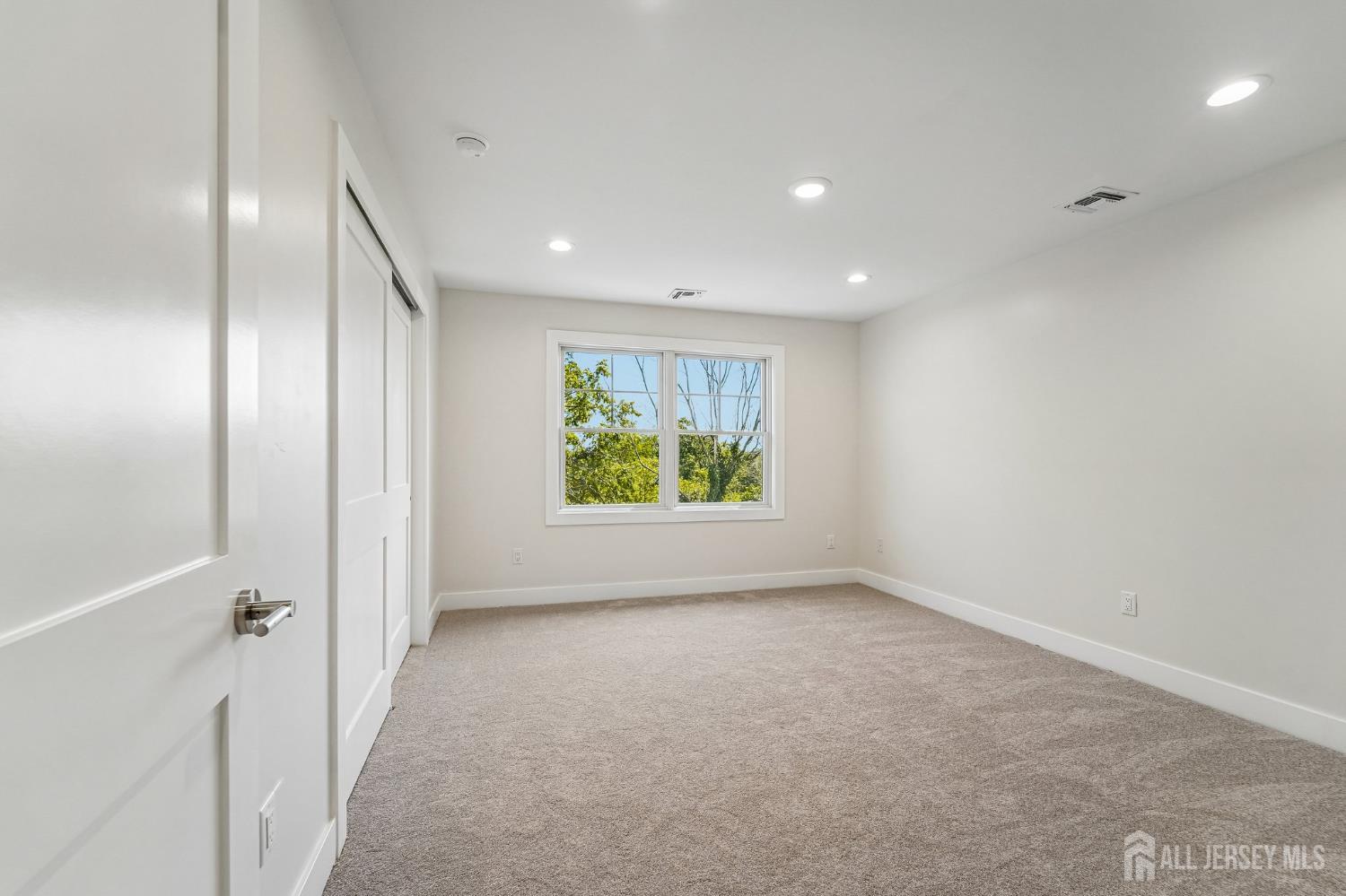 11 Scarlet Drive Piscataway NJ 08854