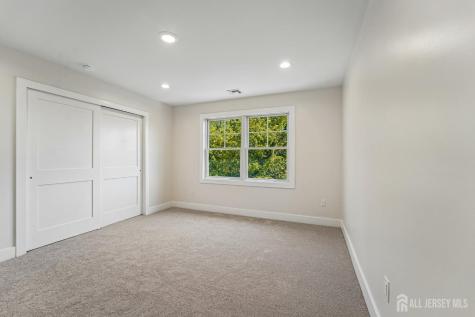 11 Scarlet Drive Piscataway NJ 08854