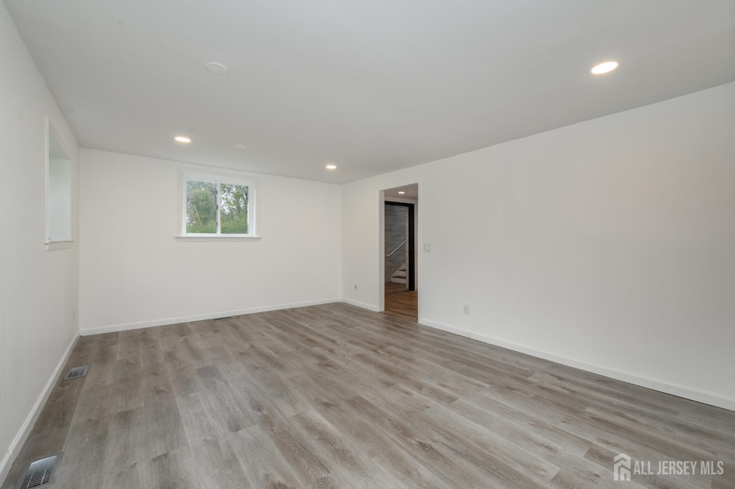 596 Keefe Road Lawrence NJ 08648