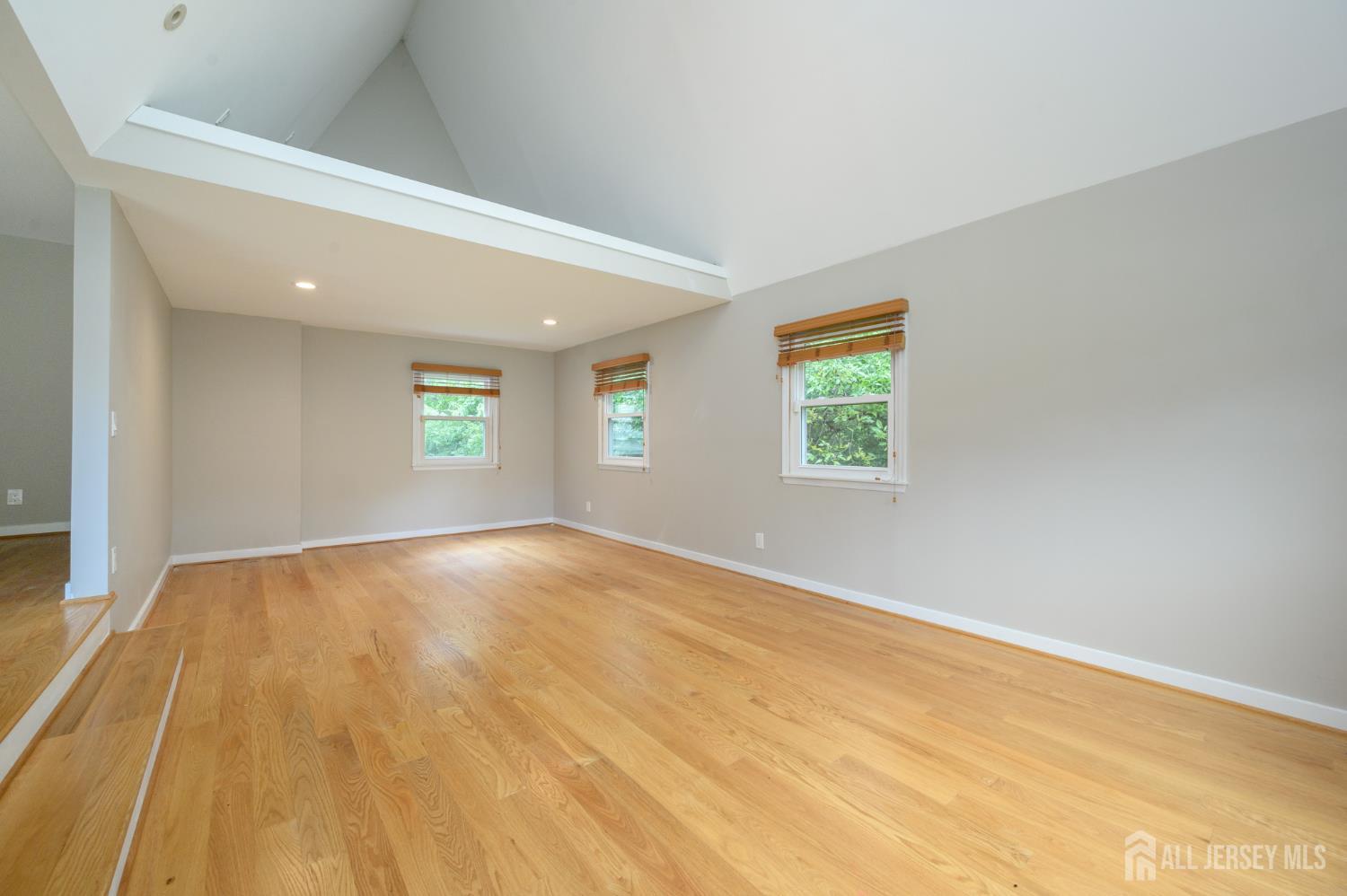 596 Keefe Road Lawrence NJ 08648