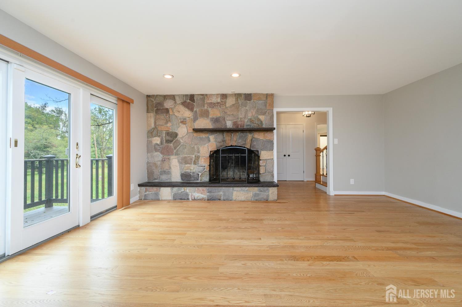 596 Keefe Road Lawrence NJ 08648