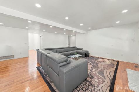 36 Fiume Street Iselin NJ 08830