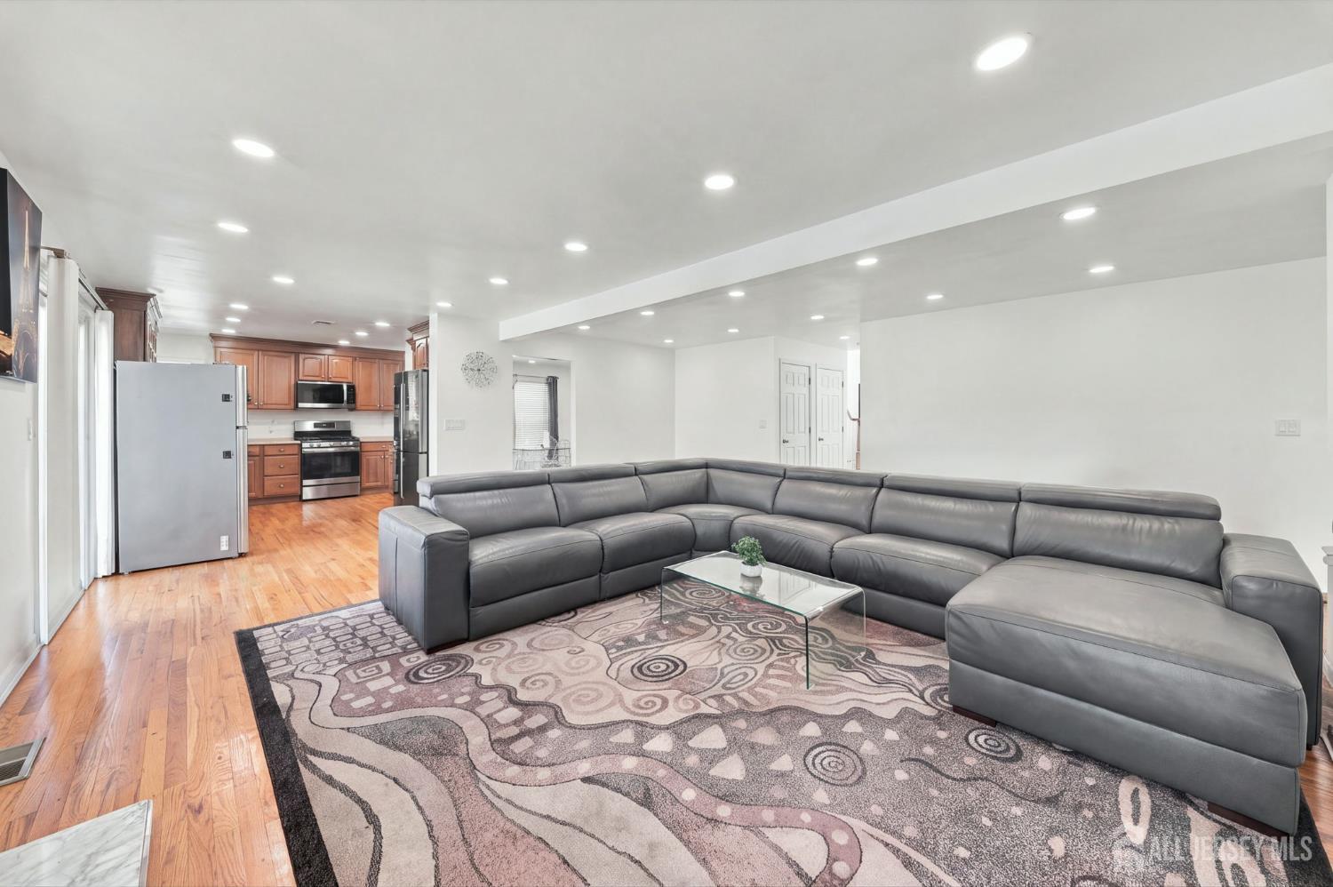 36 Fiume Street Iselin NJ 08830