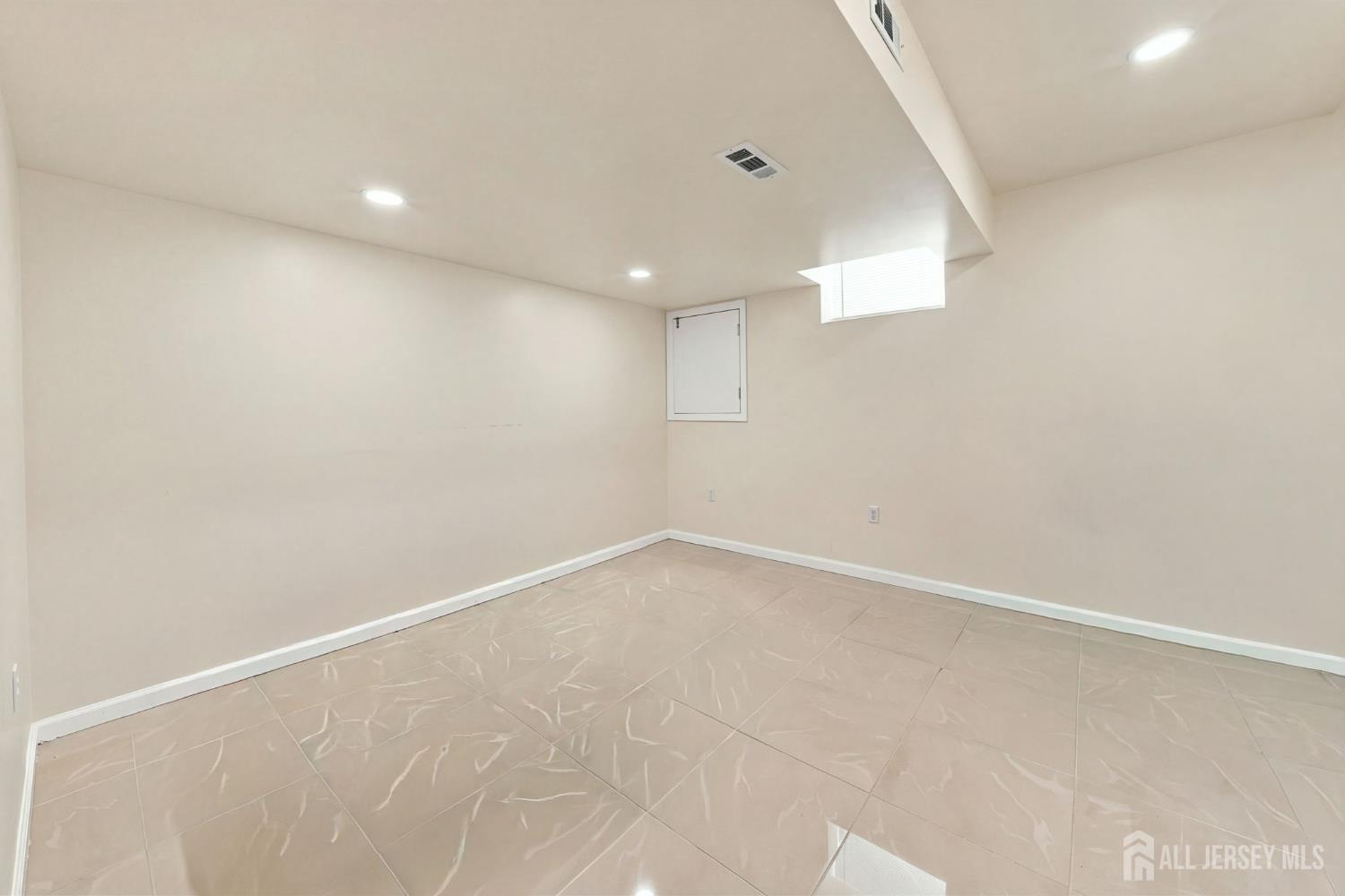 36 Fiume Street Iselin NJ 08830