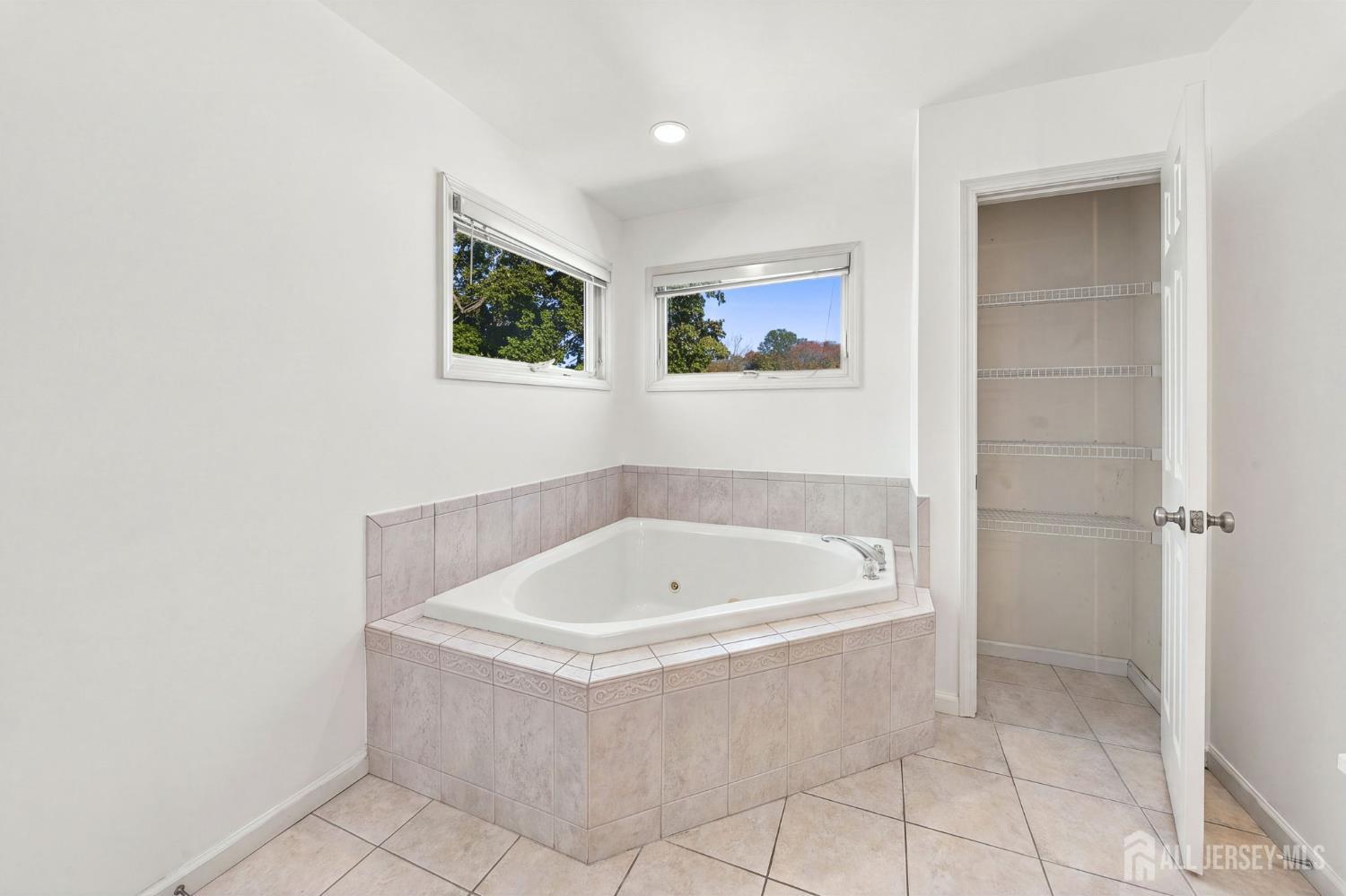 36 Fiume Street Iselin NJ 08830